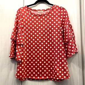 Promesa Ruffle Sleeve Top